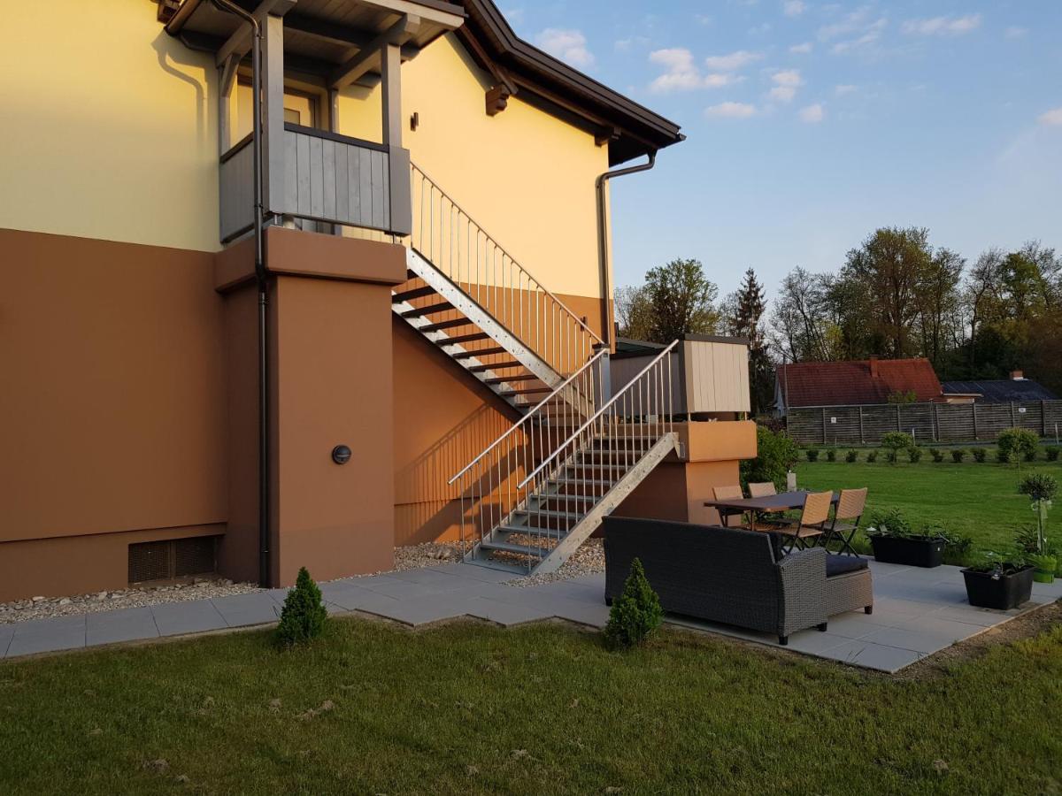 Ferienwohnung Stoisser Мурэкк Экстерьер фото